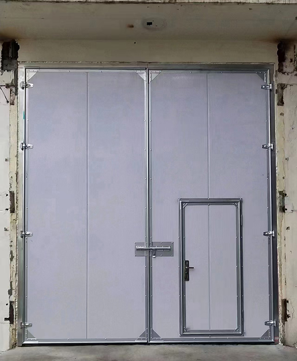 可克达拉工业平开门