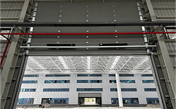 可克达拉工业提升门