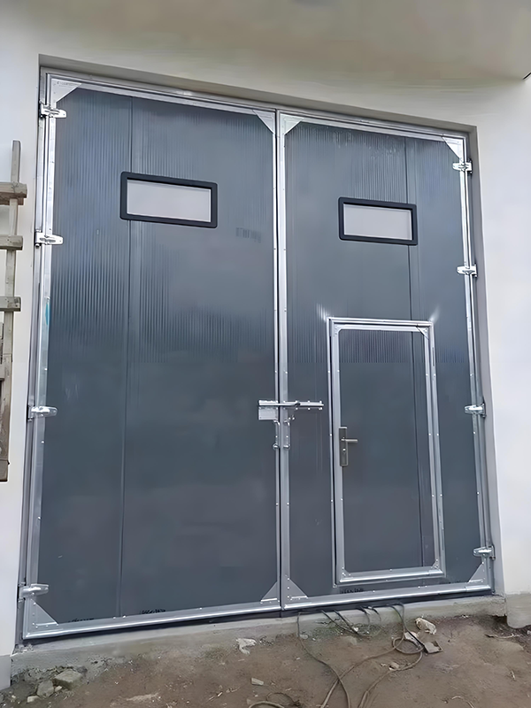可克达拉厂房保温门