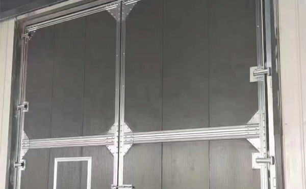 可克达拉兰州厂房工业门选购与使用指南：打造高效安全的生产环境