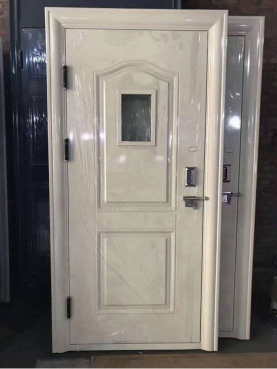 可克达拉学校教室门