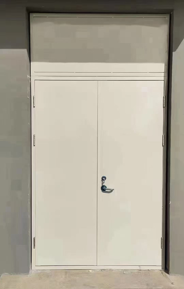 展览馆项目完成大跨度可克达拉防火门安装